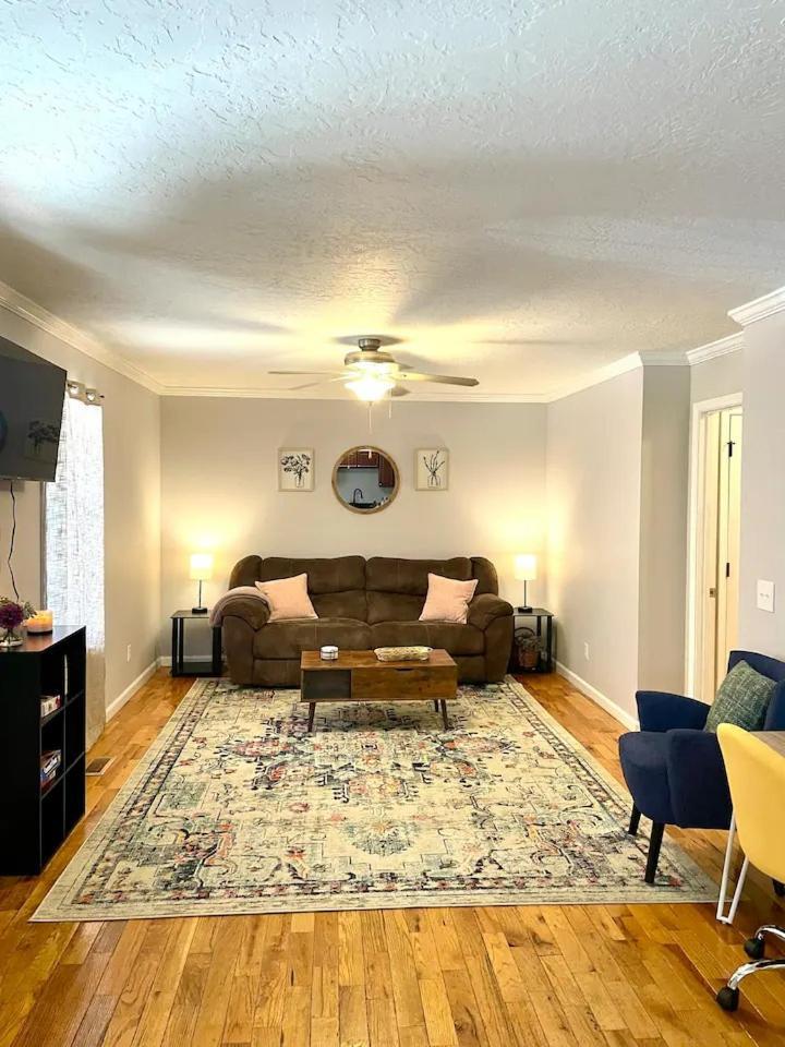 Cozy 2 Bedroom Townhouse Near Lake And Restaurants Guntersville Dış mekan fotoğraf